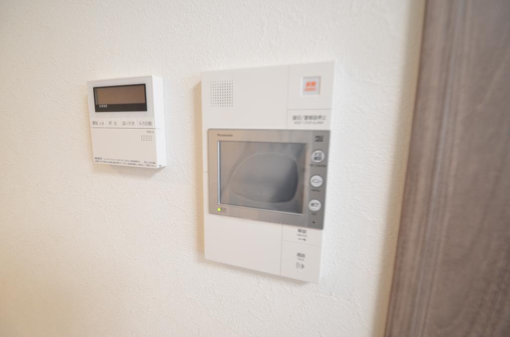 セキュリティ　カメラ付インターホン