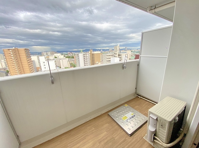 バルコニー　バルコニー