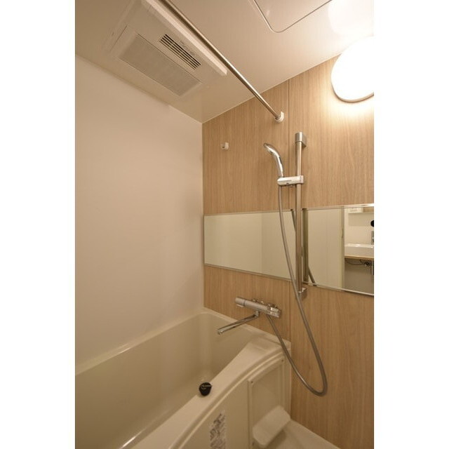 バス・シャワールーム　物件の内装です