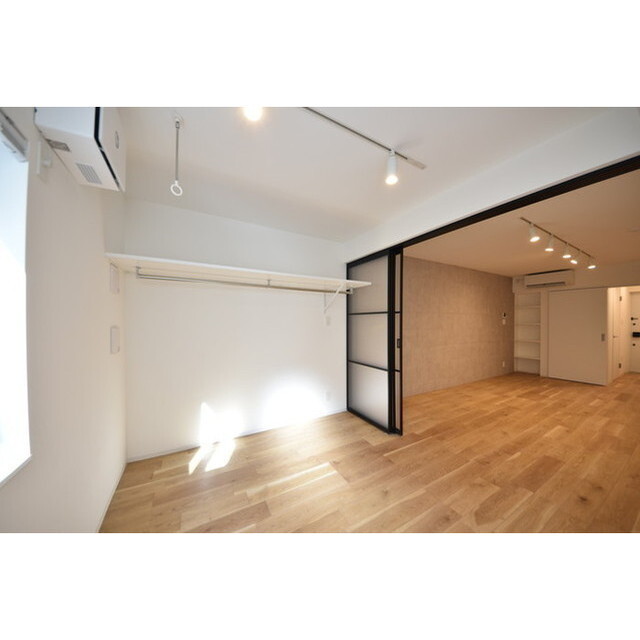 居室・リビング　内装です