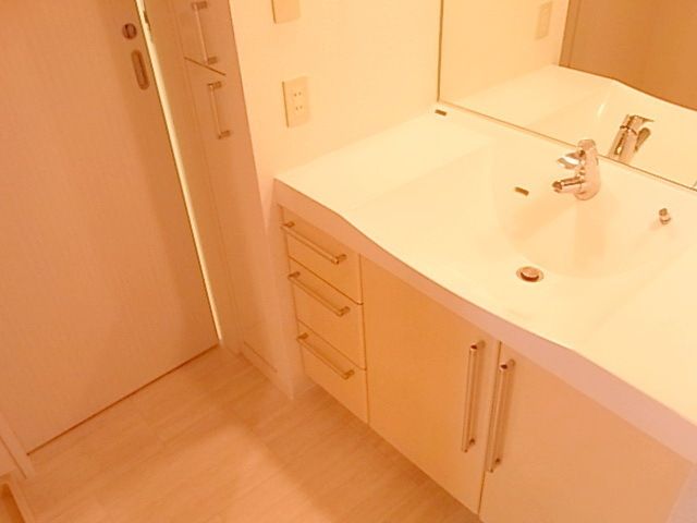 洗面設備　★別部屋・同じ間取りの参考写真です★