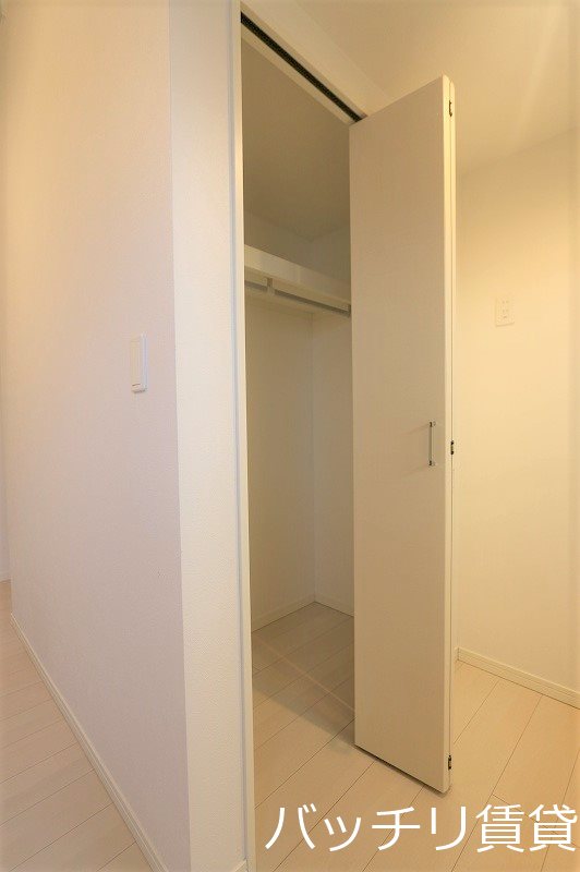 収納　同型タイプの為、現状を優先いたします