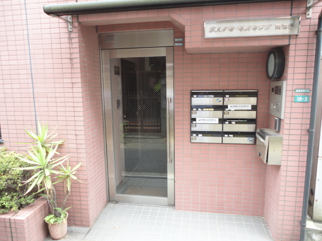 エントランス　ファインクレスト南池袋　豊島区南池袋４