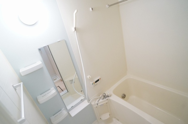 バス・シャワールーム　図面と現状に相違がある場合には現状を優先