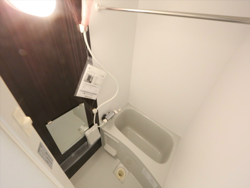 バス・シャワールーム　バスルーム　浴室暖房乾燥機付き