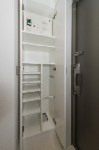 玄関　別部屋参考写真