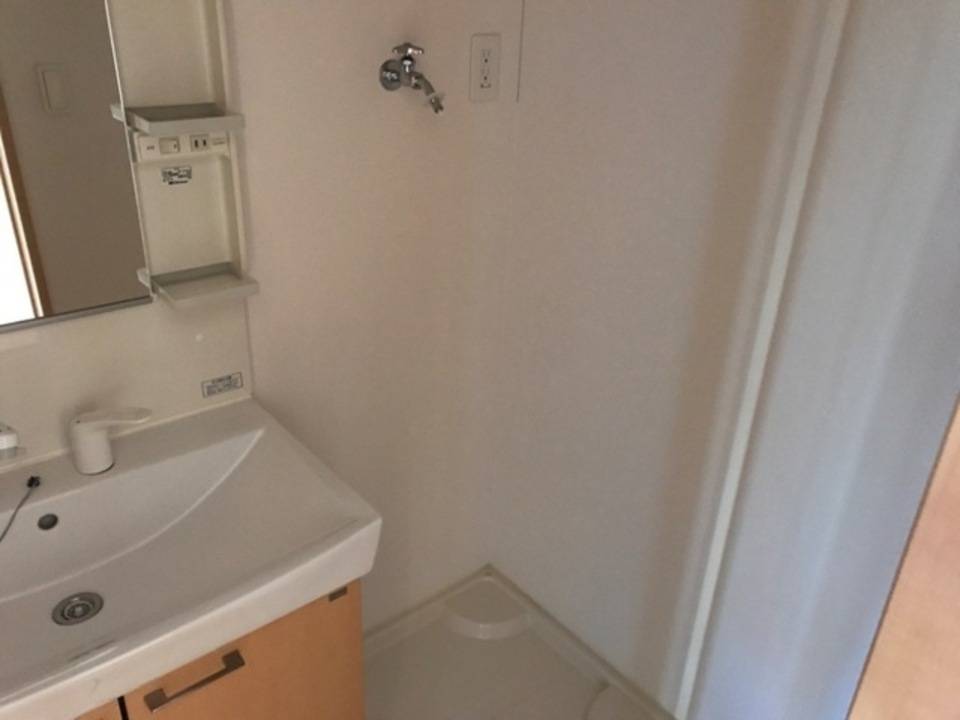 洗面設備　洗濯機置場