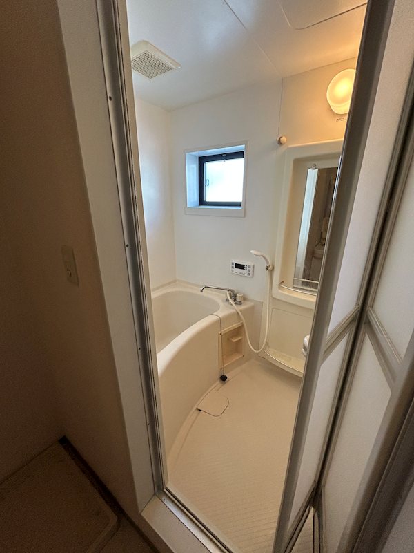 バス・シャワールーム　101の画像です。