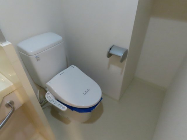 トイレ　※別部屋参考写真