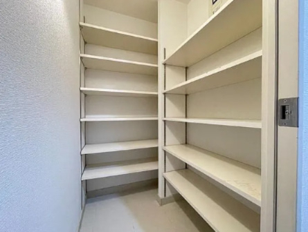 収納　別部屋参考写真