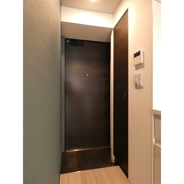 玄関　ゆったりとした玄関です