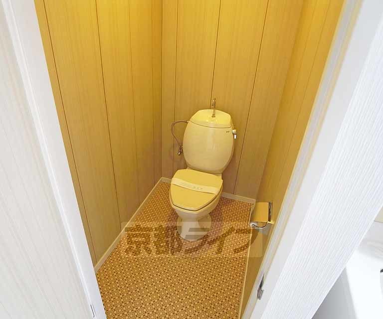 トイレ　トイレも広くて清潔感が有ります。