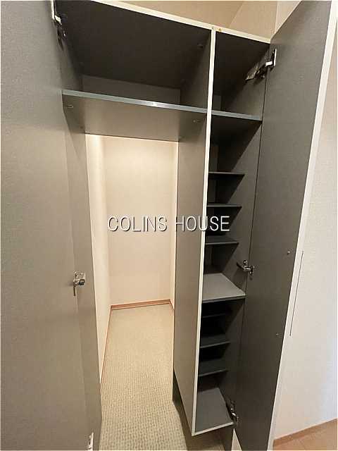 玄関　同タイプ別部屋画像