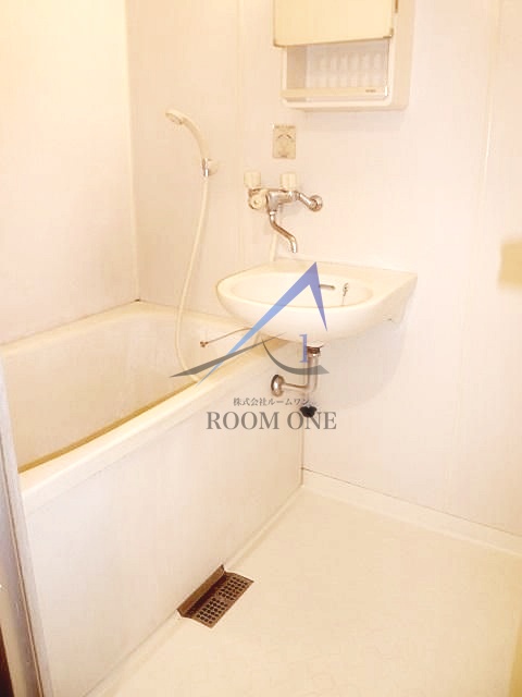 バス・シャワールーム　お風呂です。