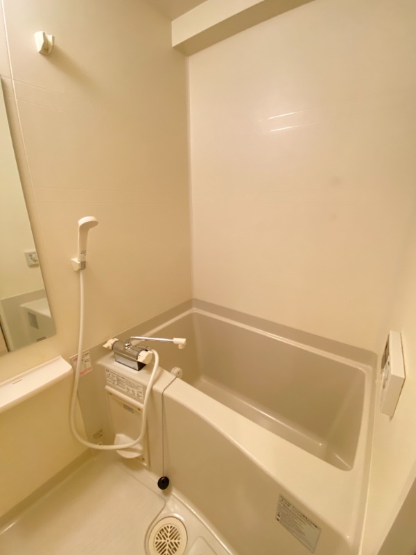 バス・シャワールーム　別号室