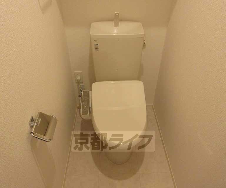 トイレ　ウォシュレットつき！