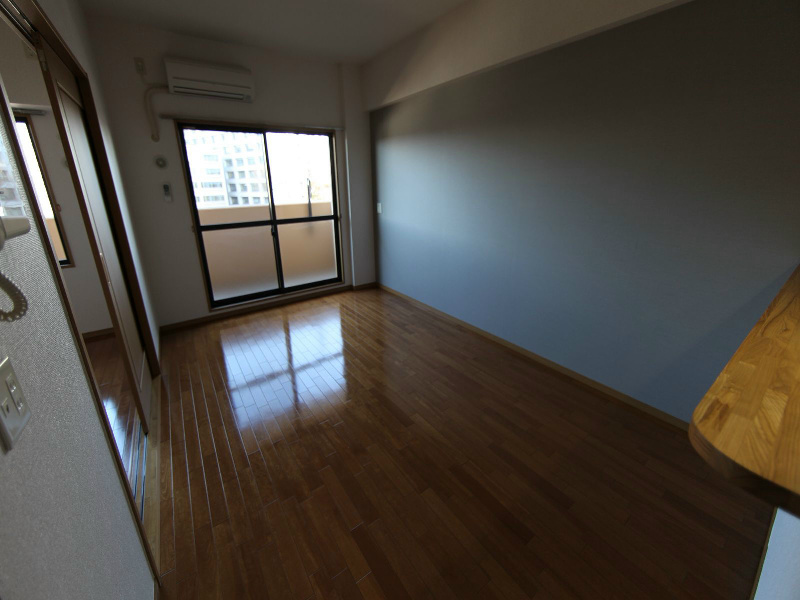 その他部屋・スペース　ＬＤＫ10.3帖　洋室5.1帖　バルコニー