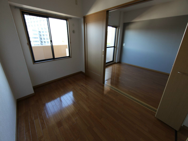 その他　洋室5.1帖　ＬＤＫ10.3帖　エアコン付