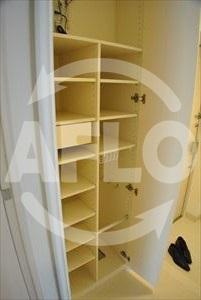 収納　CITY SPIRE難波グレイス　シューズボックス