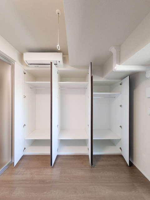 収納　クローゼット