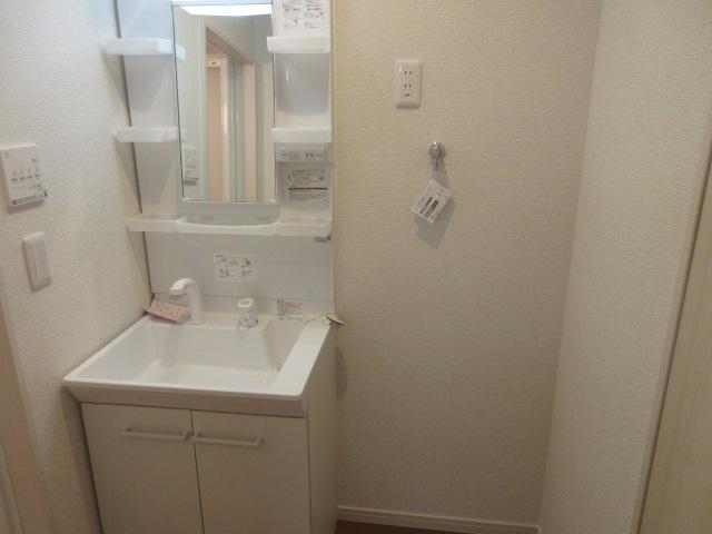 洗面設備　洗髪洗面台