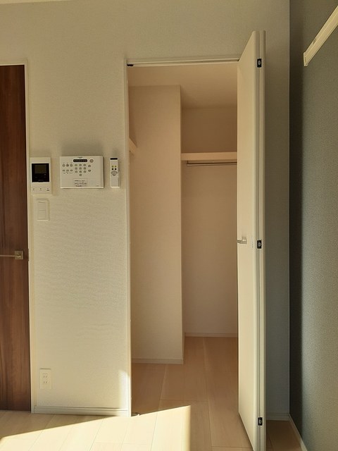 収納　ウォークインクローゼット♪