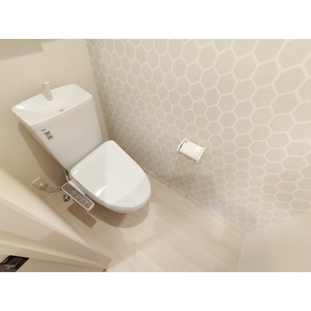 トイレ　※同間取のイメージ写真になります。