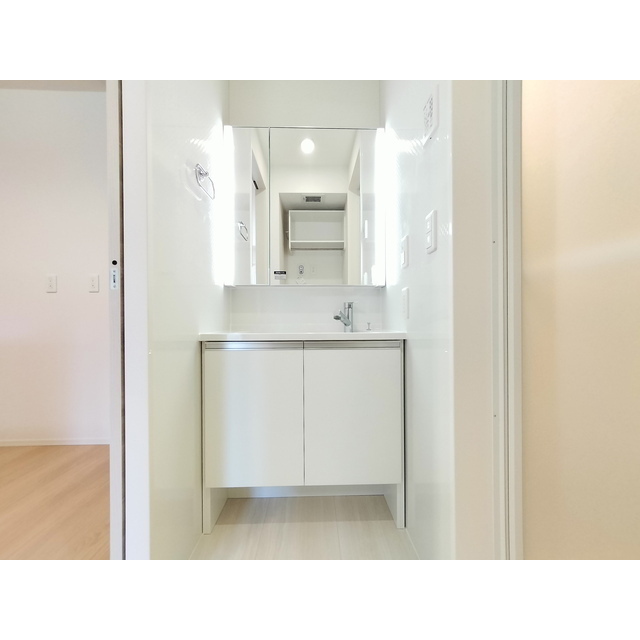 洗面設備　※同間取のイメージ写真になります。