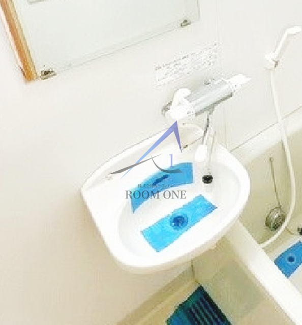 洗面設備　洗面台です。