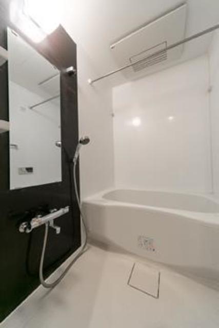 バス・シャワールーム　※写真は同タイプ住戸です。