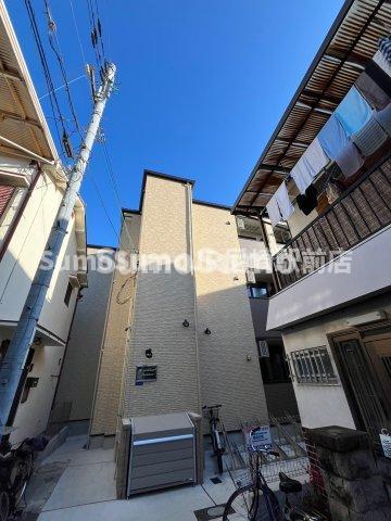 建物外観　落ち着いた雰囲気の外観です