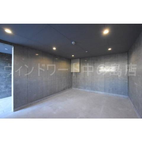 エントランス　詳細は、ウィンドワード中の島店までご相談下さい。