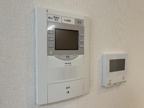 セキュリティ　カメラ付インターホン（イメージ）