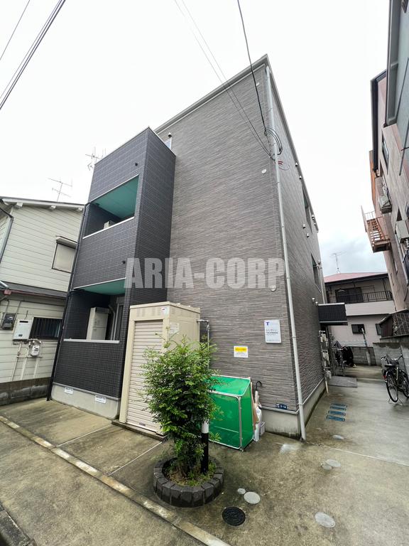 建物外観　2018年完成、大手ハウスメーカー施工デザイナーズアパート！