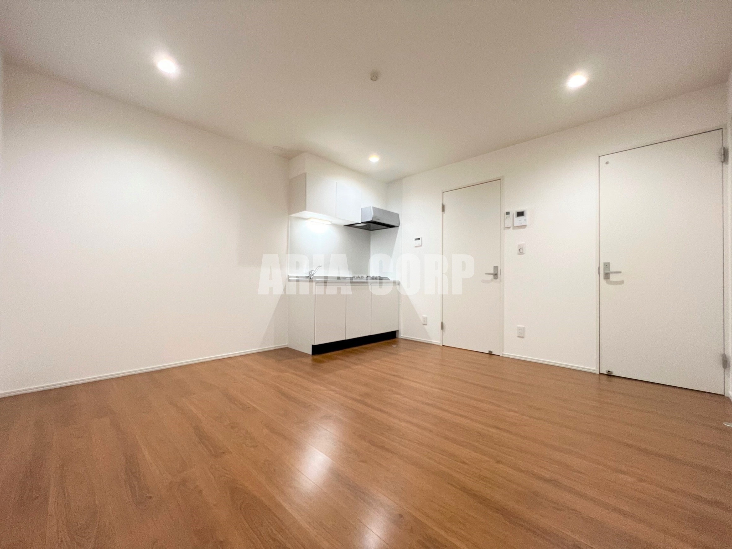 居室・リビング　統一感あるお洒落なお部屋！奥行きたっぷりの空間です♪