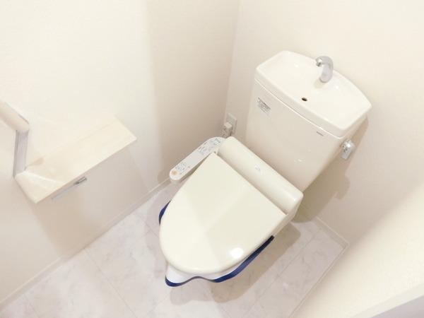 トイレ　ウォシュレット！