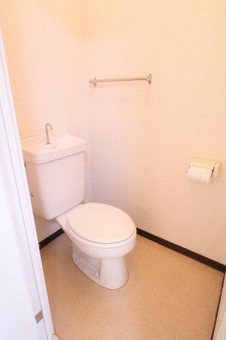 トイレ　独立トイレで快適