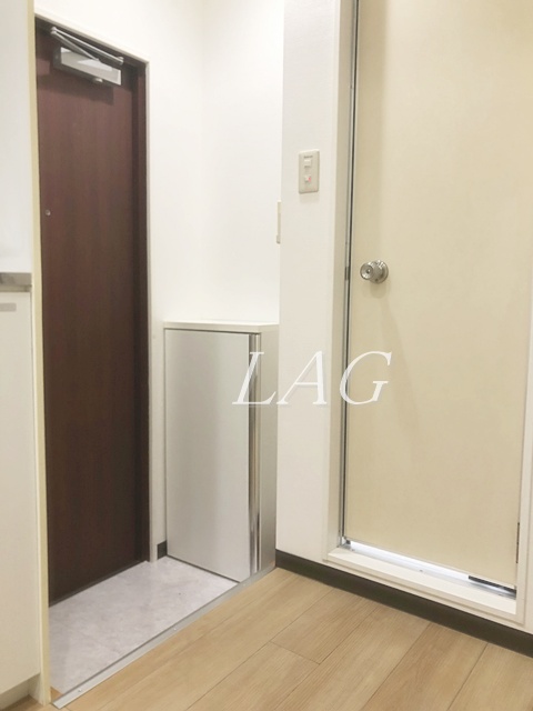 玄関　玄関です。