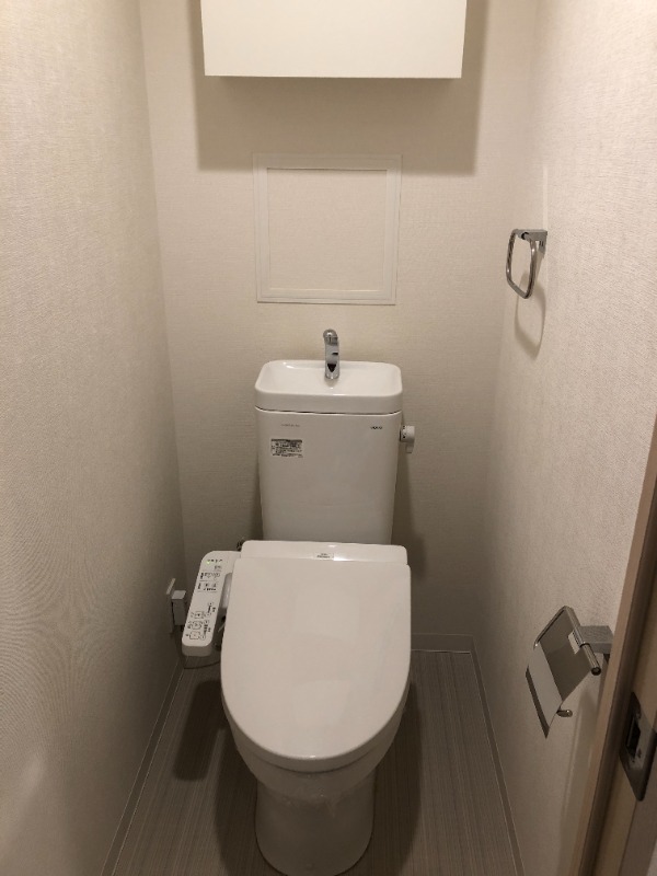 トイレ　同物件別部屋　参考画像