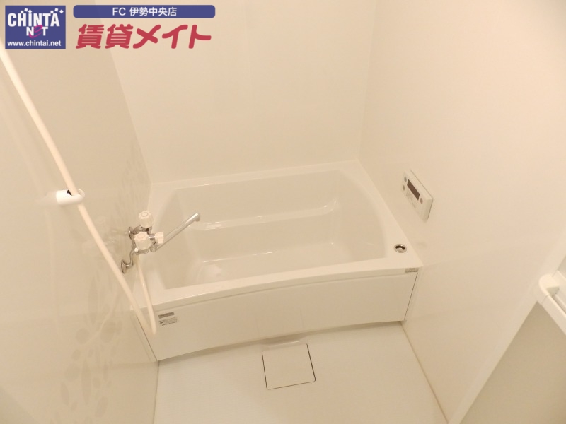 バス・シャワールーム　同型参考写真