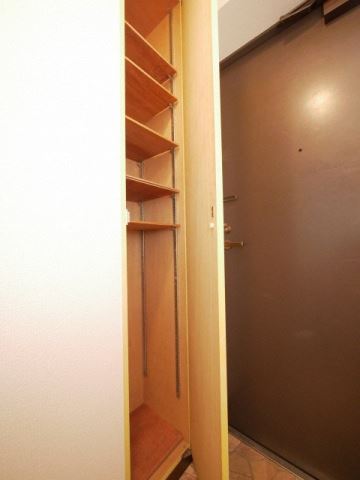 その他設備　シューズボックス