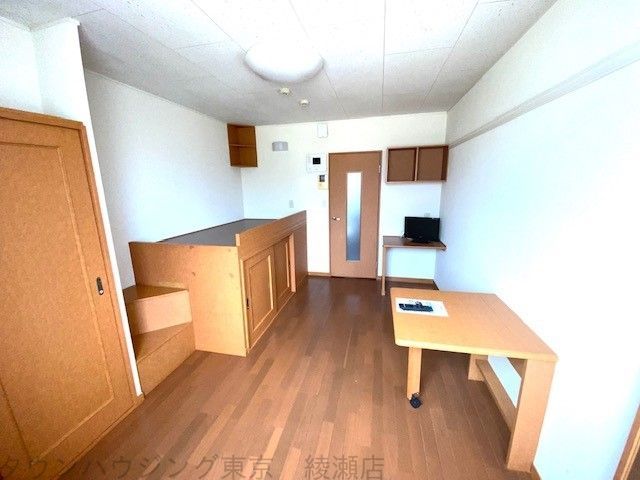 居室・リビング　現況を優先