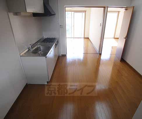 居室・リビング　オール洋間で使いやすいです。