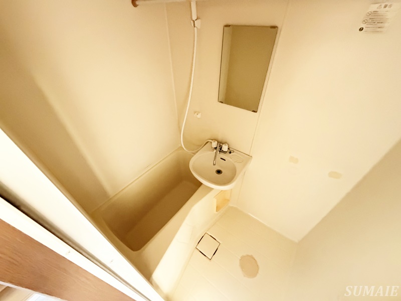 バス・シャワールーム　2点ユニットバスです☆