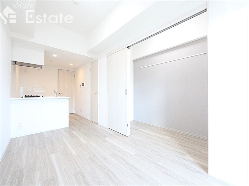 居室・リビング　内装