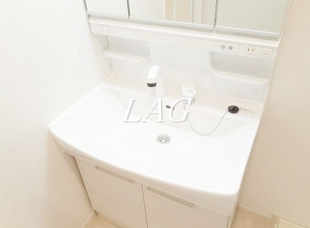 洗面設備　洗面台です。