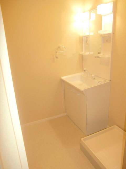 洗面設備　★ゆったりとした洗面脱衣所★シャンプードレッサー洗面★