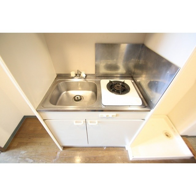 キッチン　１口ガスコンロ付き