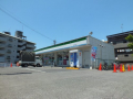 コンビニ　ファミリーマート法善寺駅東店（コンビニ）まで98m