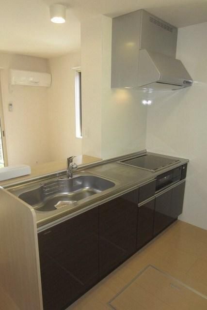 キッチン　人気のカウンターキッチン。